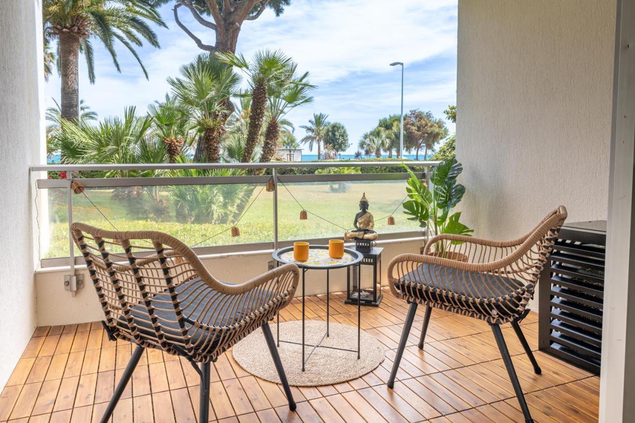 Appartamento New! Sea View - Beachfront Living In Cannes, Boulevard Du Midi - Nouveau! Vue Mer, Face A La Plage, Les Pieds Dans L'eau *